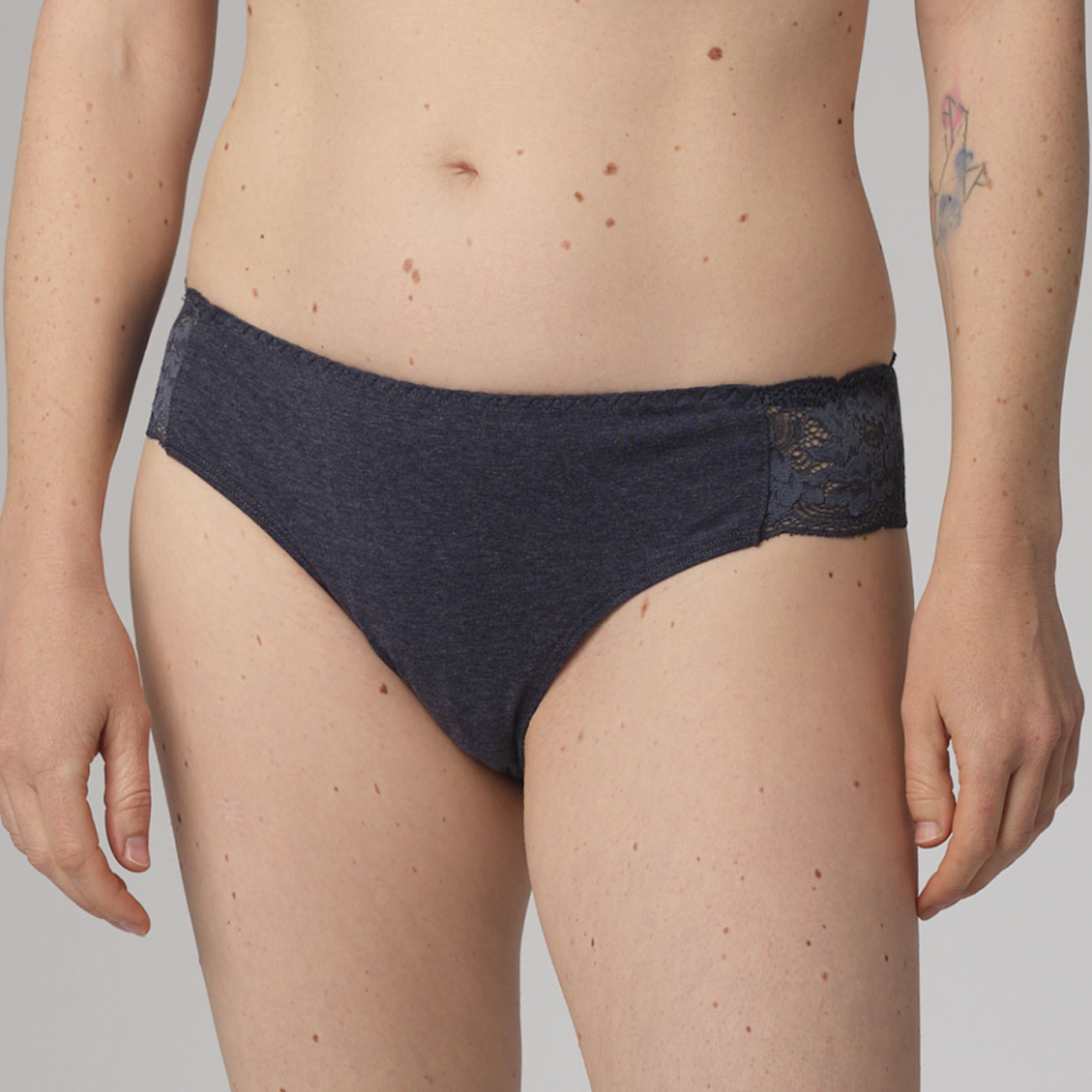 Slip dentelle sur les côtés - COMAZO