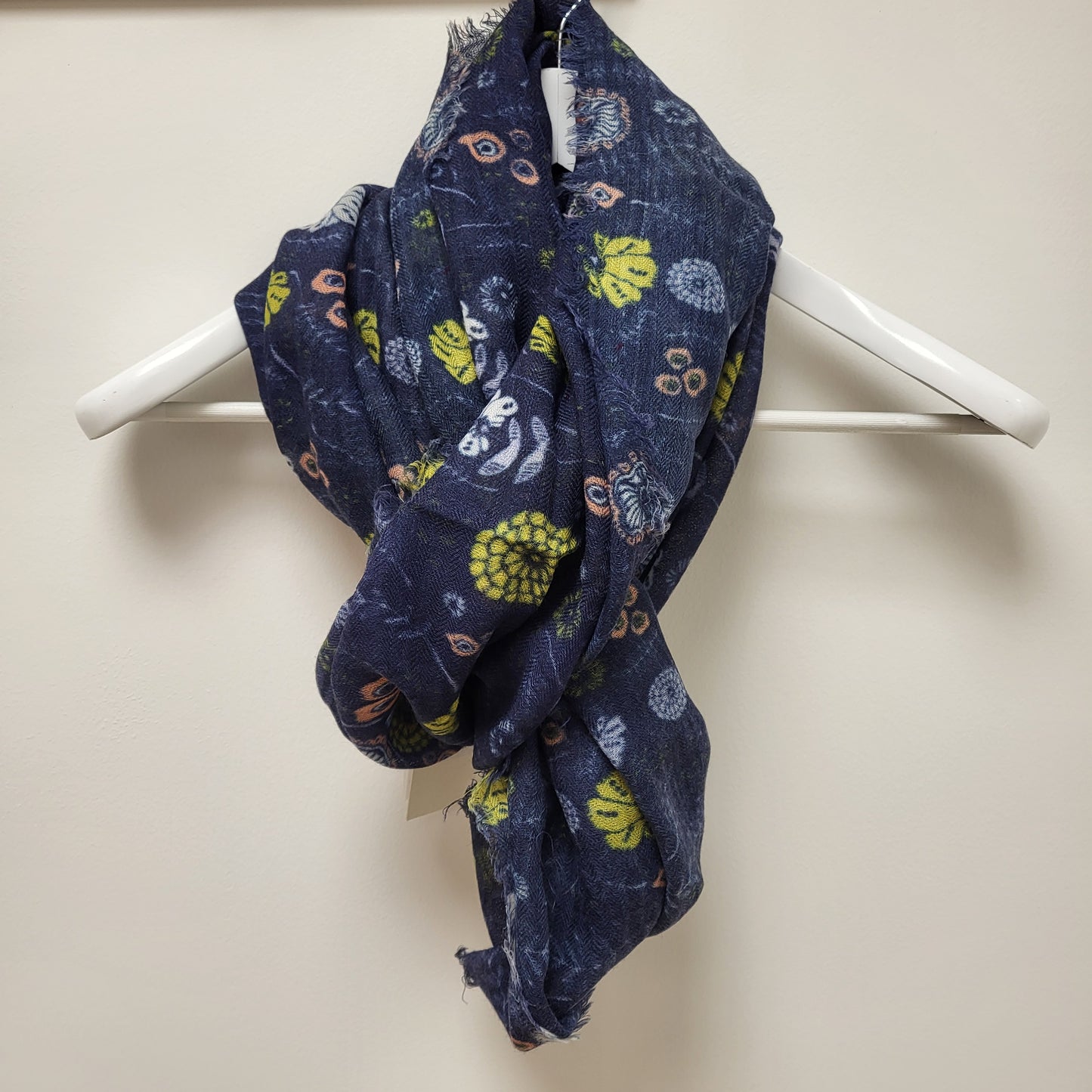 Foulard imprimé 100% laine bio - MADNESS