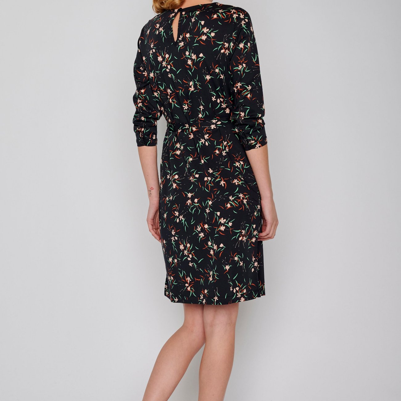 Robe Nightflowers EcoVero - GREENBOMB