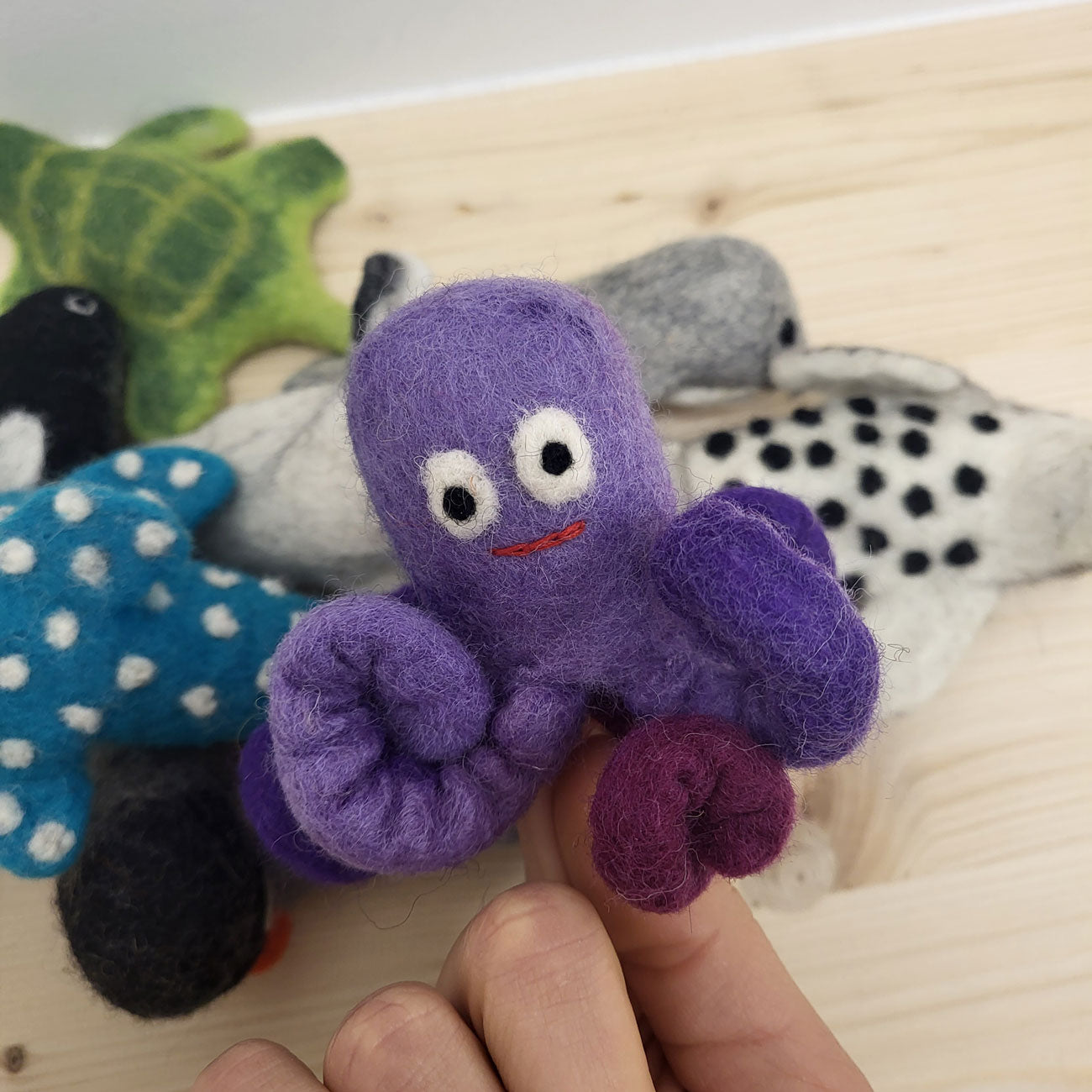 Marionnette à doigt en laine feutrée – NATURSTYLE