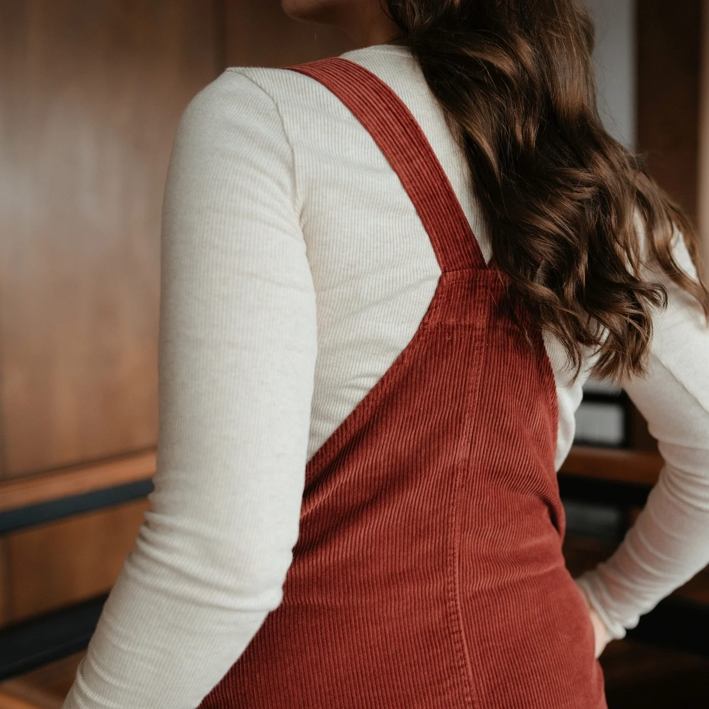 Robe salopette en velours de coton bio - NORDLICHT